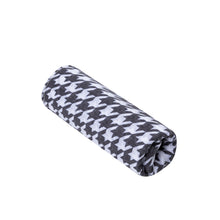 Load image into Gallery viewer, Southern Cotton Sarong Scarf in Houndstooth
