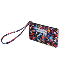 Load image into Gallery viewer, Willow Wristlet in Petals
