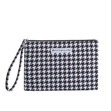 Load image into Gallery viewer, Caroline Clutch in Houndstooth
