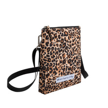 Load image into Gallery viewer, Callie Crossbody in Leopard
