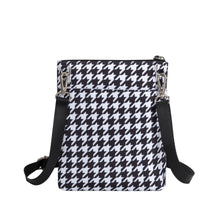 Load image into Gallery viewer, Callie Crossbody in Houndstooth
